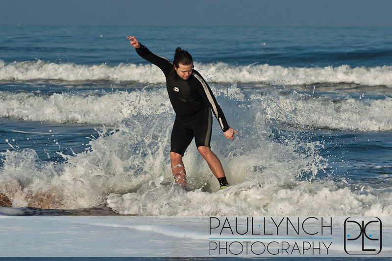 IMAGE: http://paullynch.smugmug.com/Sports/surf/surf-64/790638534_uPY9W-L.jpg